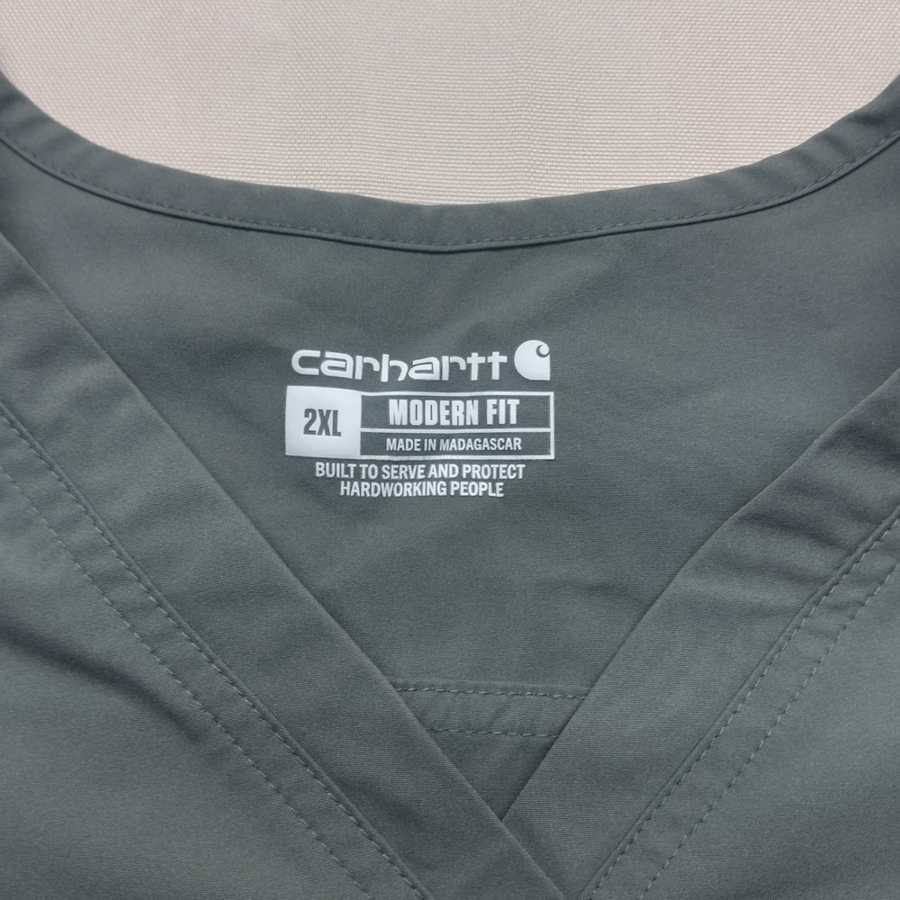 Carhartt Mens Modern Fit V-Neck Scrub Top Green 2XL Short Sleeve Workwear - Picture 2 of 9